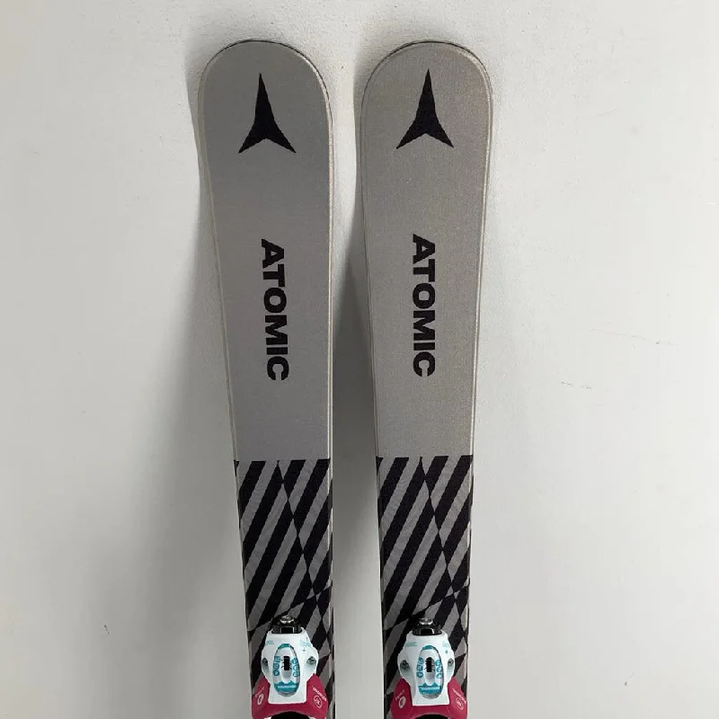 Atomic Junior's Punx w/ Rossignol Saphir 4.5 Bindings